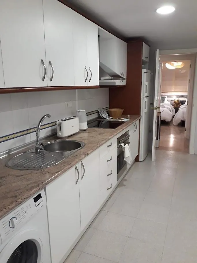 Port View - Reina Sofia Apartment Estepona
